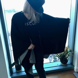Calvin Klein Poncho